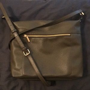 Olive green shoulder bag